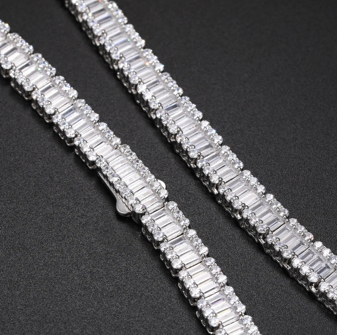 TENNIS BAGUETTE 7.5MM
