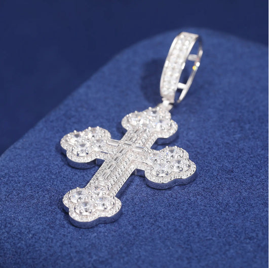 PENDENTIF CROIX LOKI